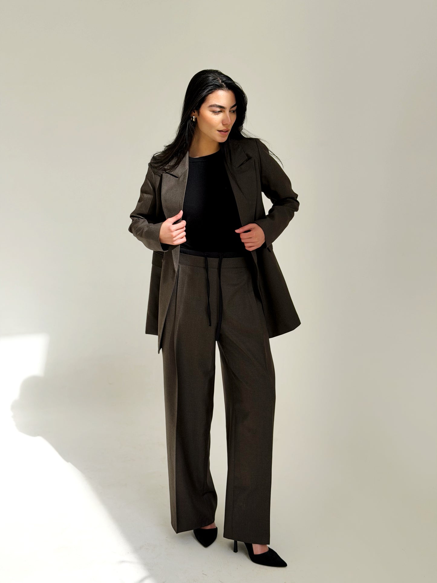 Signature suit in Brown