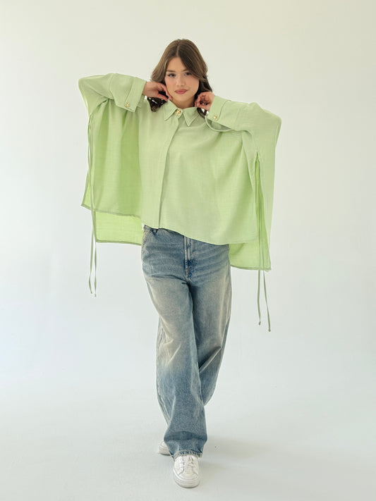The oversized shirt in matcha