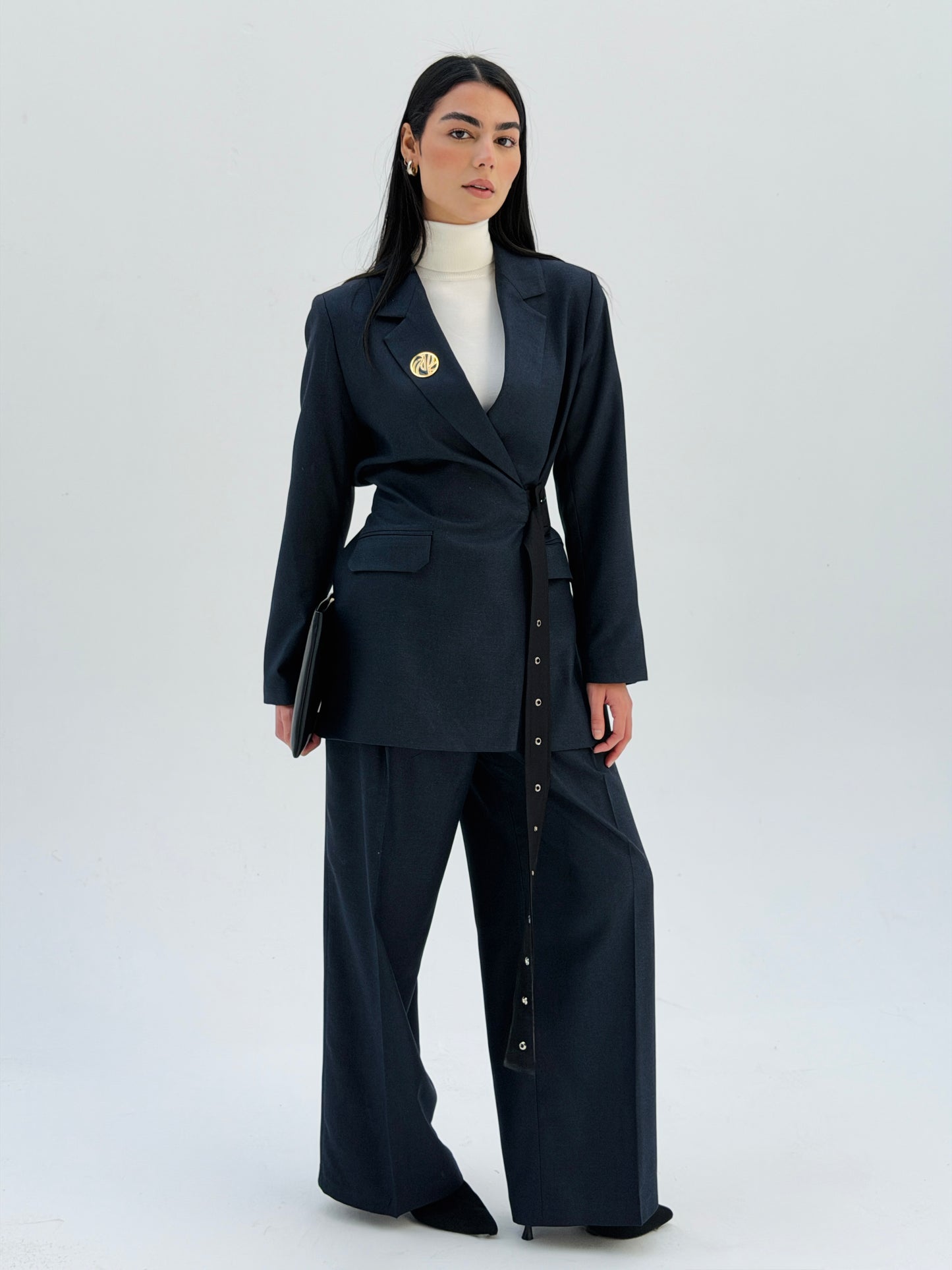 Belted suit in navy