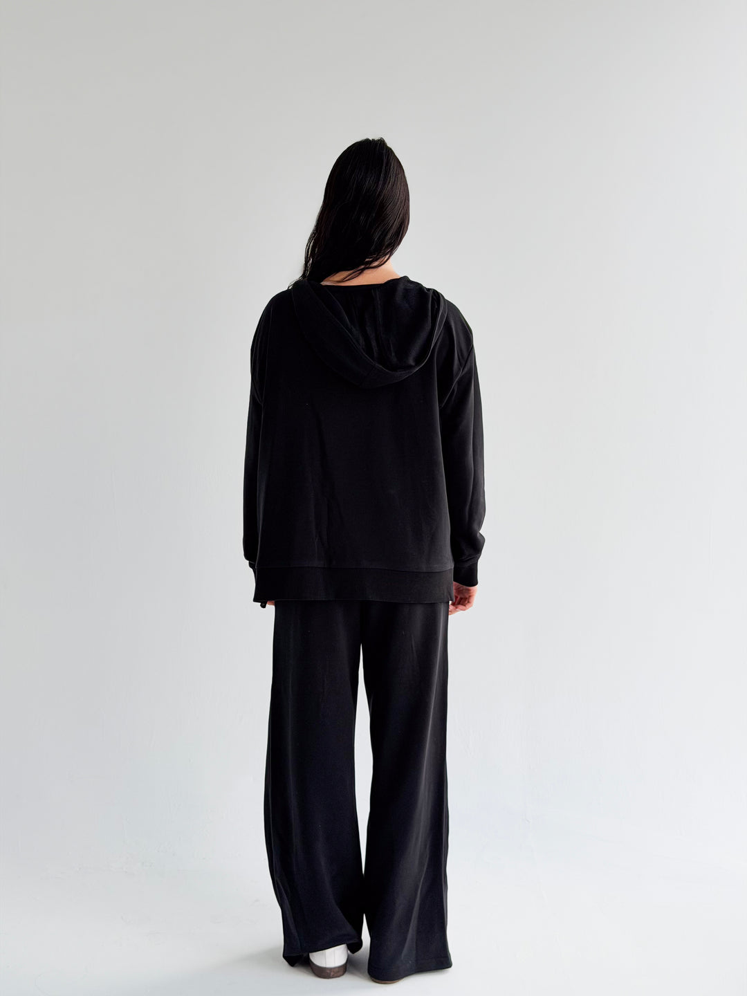 The Go-To Set in Black