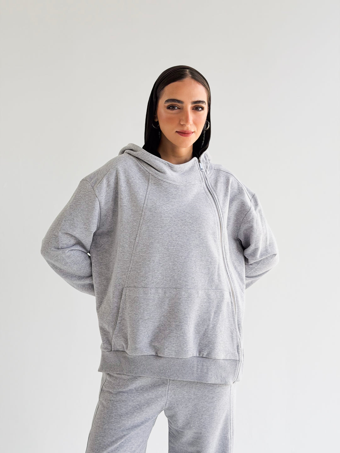 The Go-To Set in Light gray