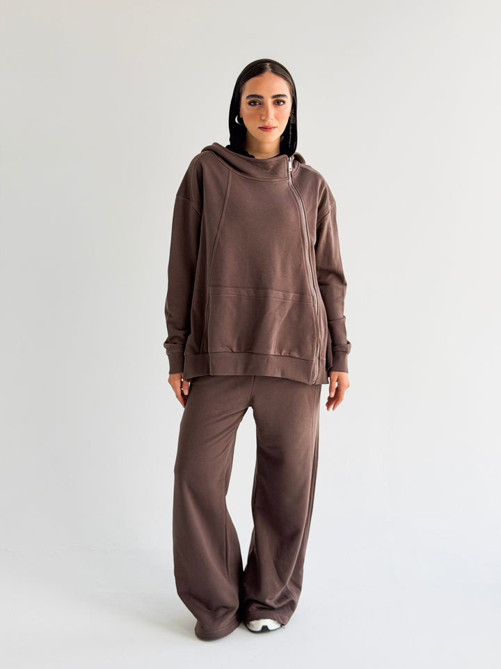 The Go-To Set in Brown