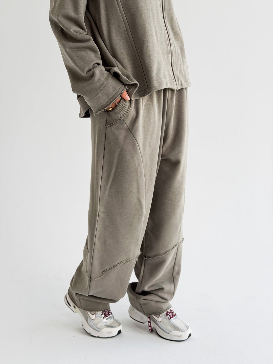 Daily wear set in olive
