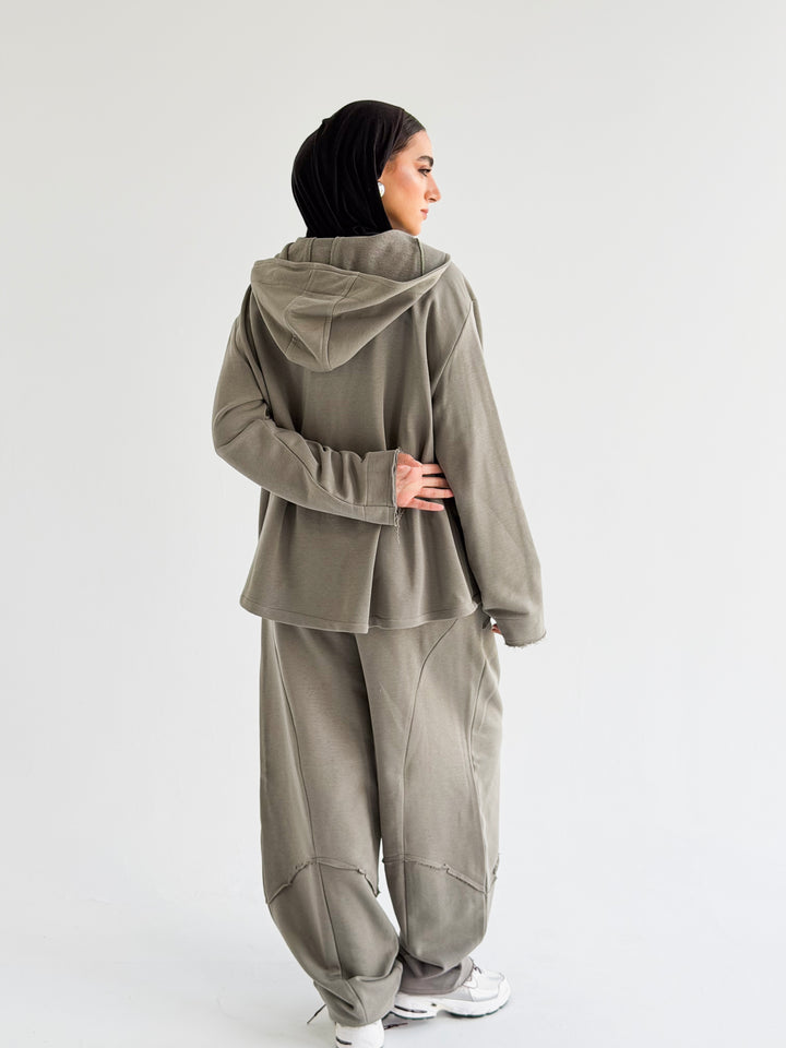 Daily wear set in olive