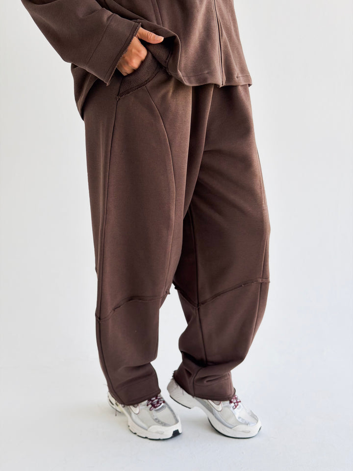 Daily wear set in Brown