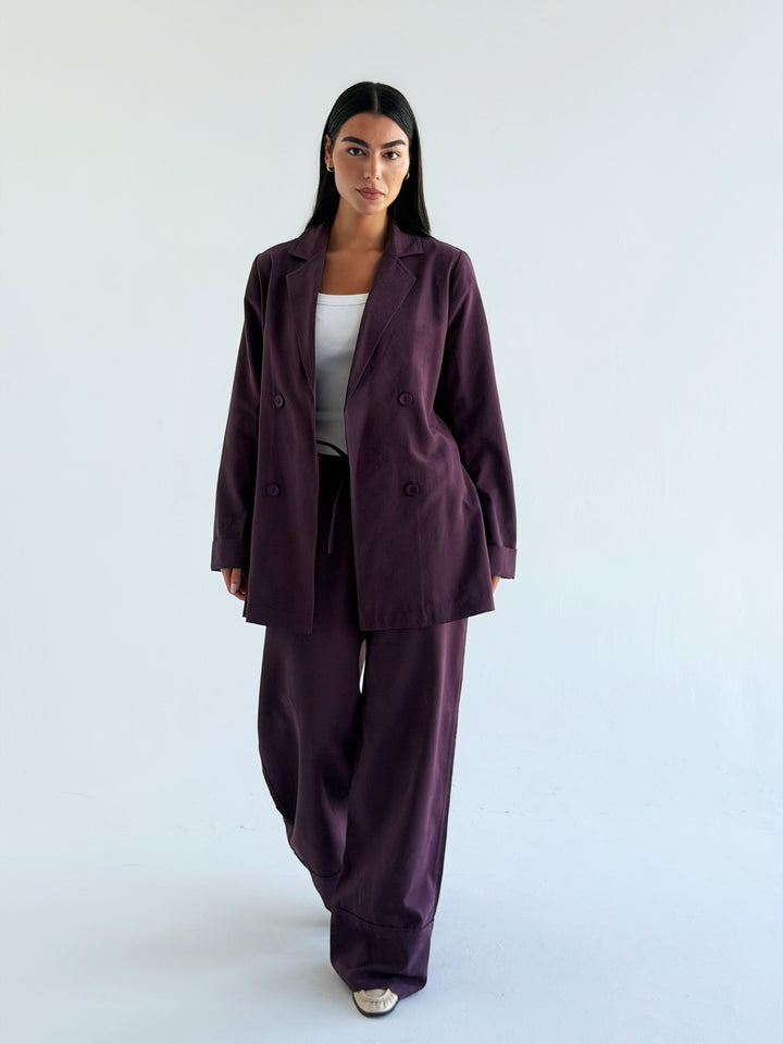 Signature set In lilac