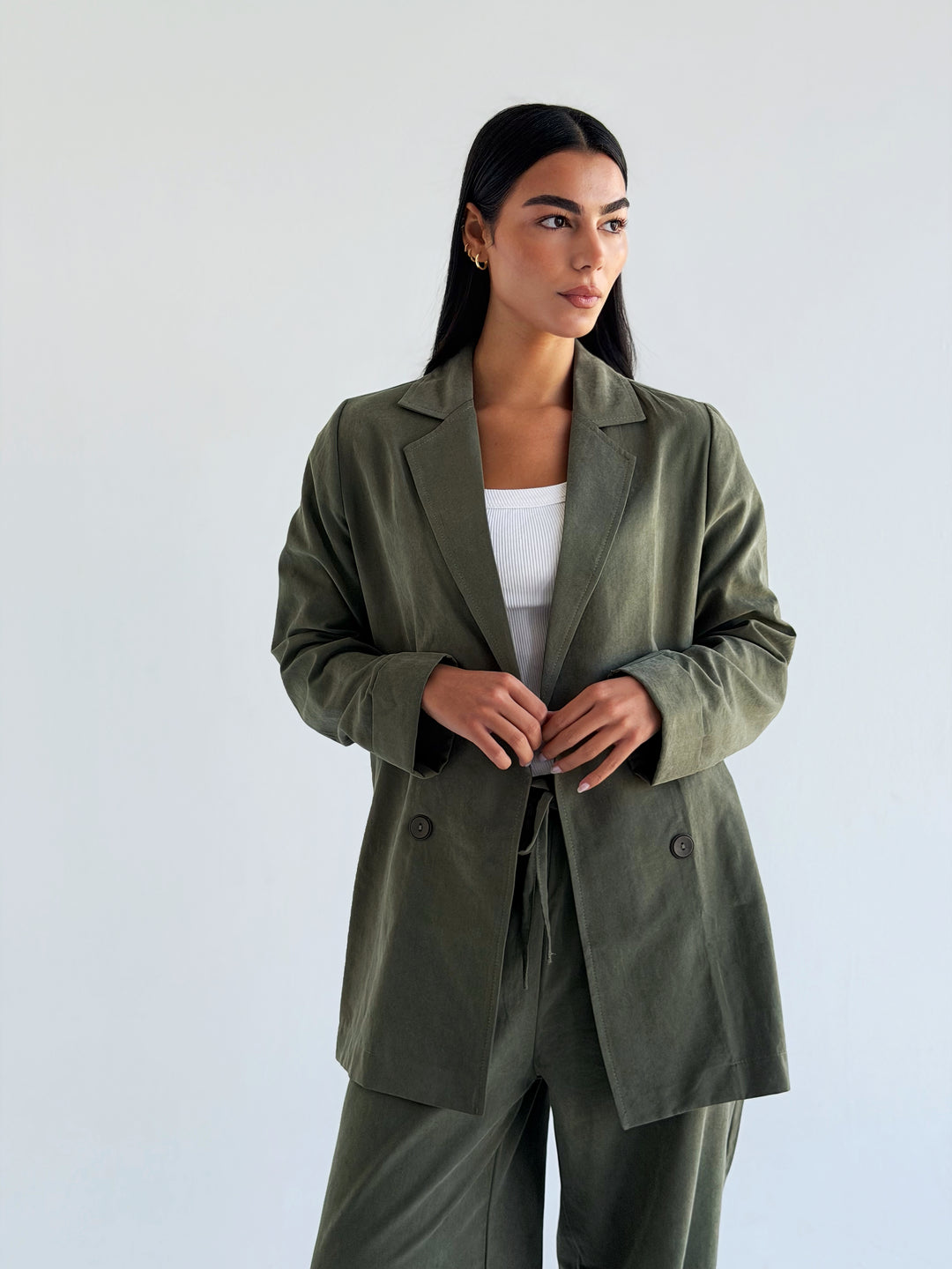 Signature set in Olive