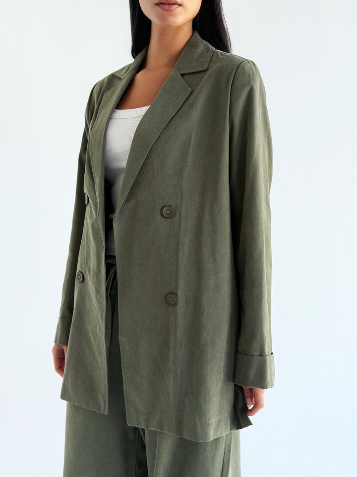 Signature set in Olive