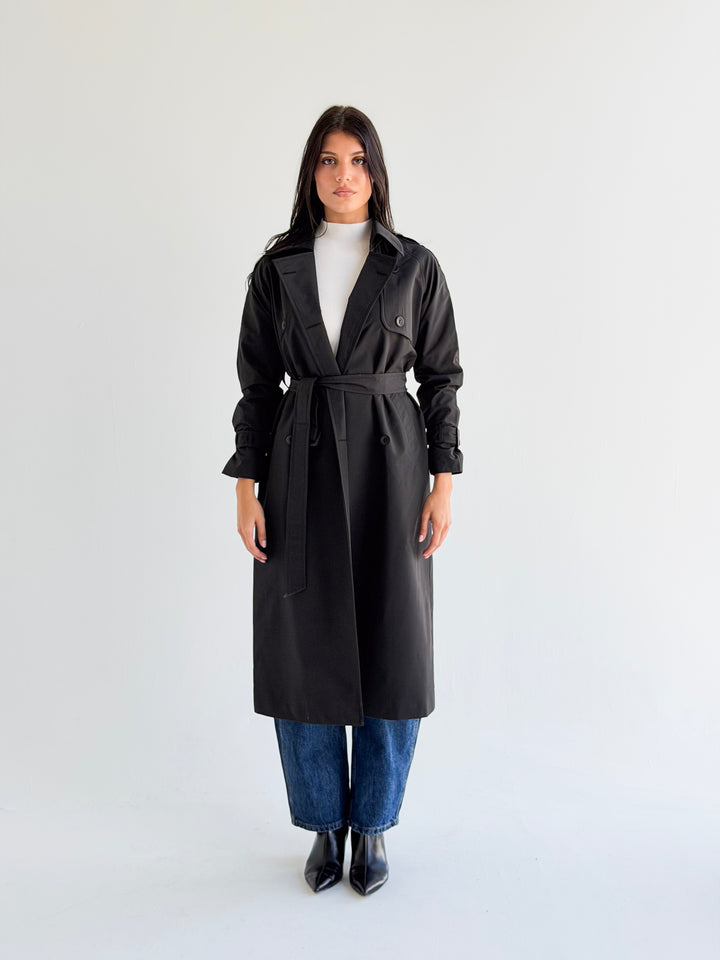 Signature trench coat in Black
