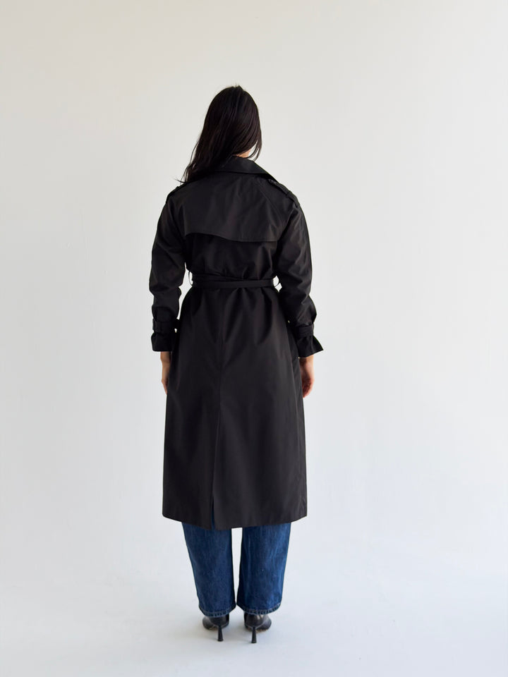 Signature trench coat in Black