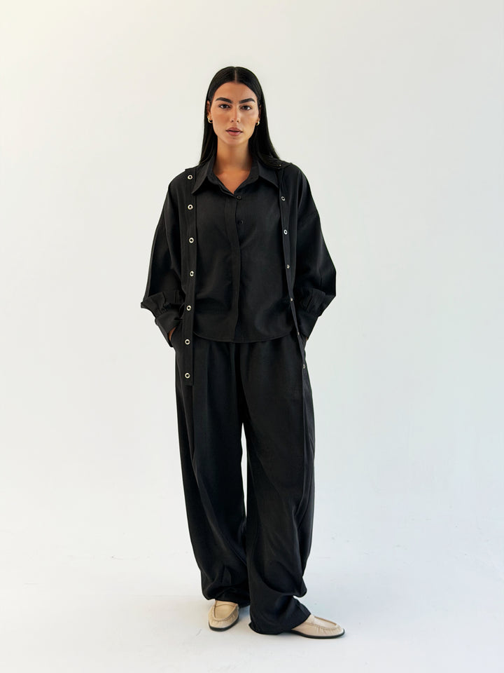 The Journey set in Black