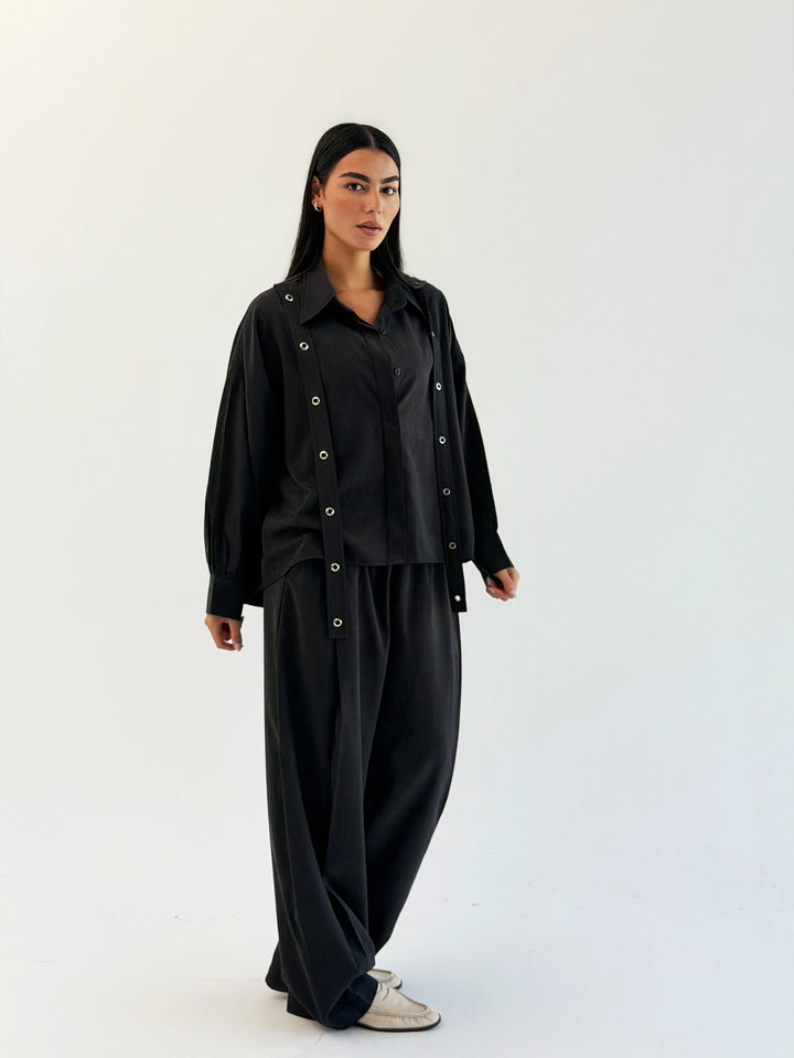 The Journey set in Black