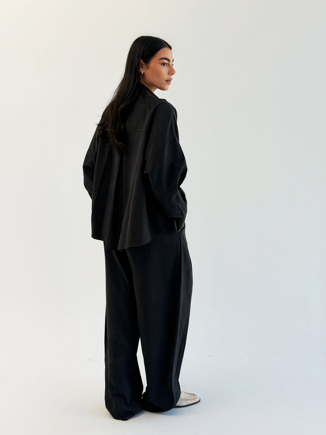The Journey set in Black