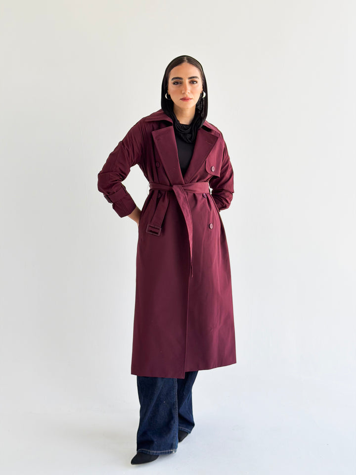 Signature trench coat in Burgundy
