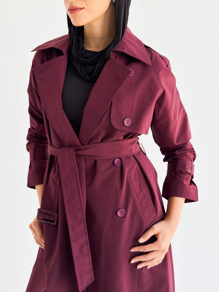 Signature trench coat in Burgundy