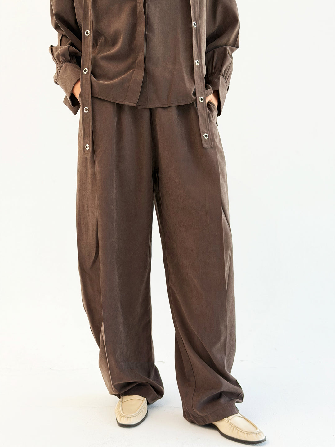 The Journey set in Brown