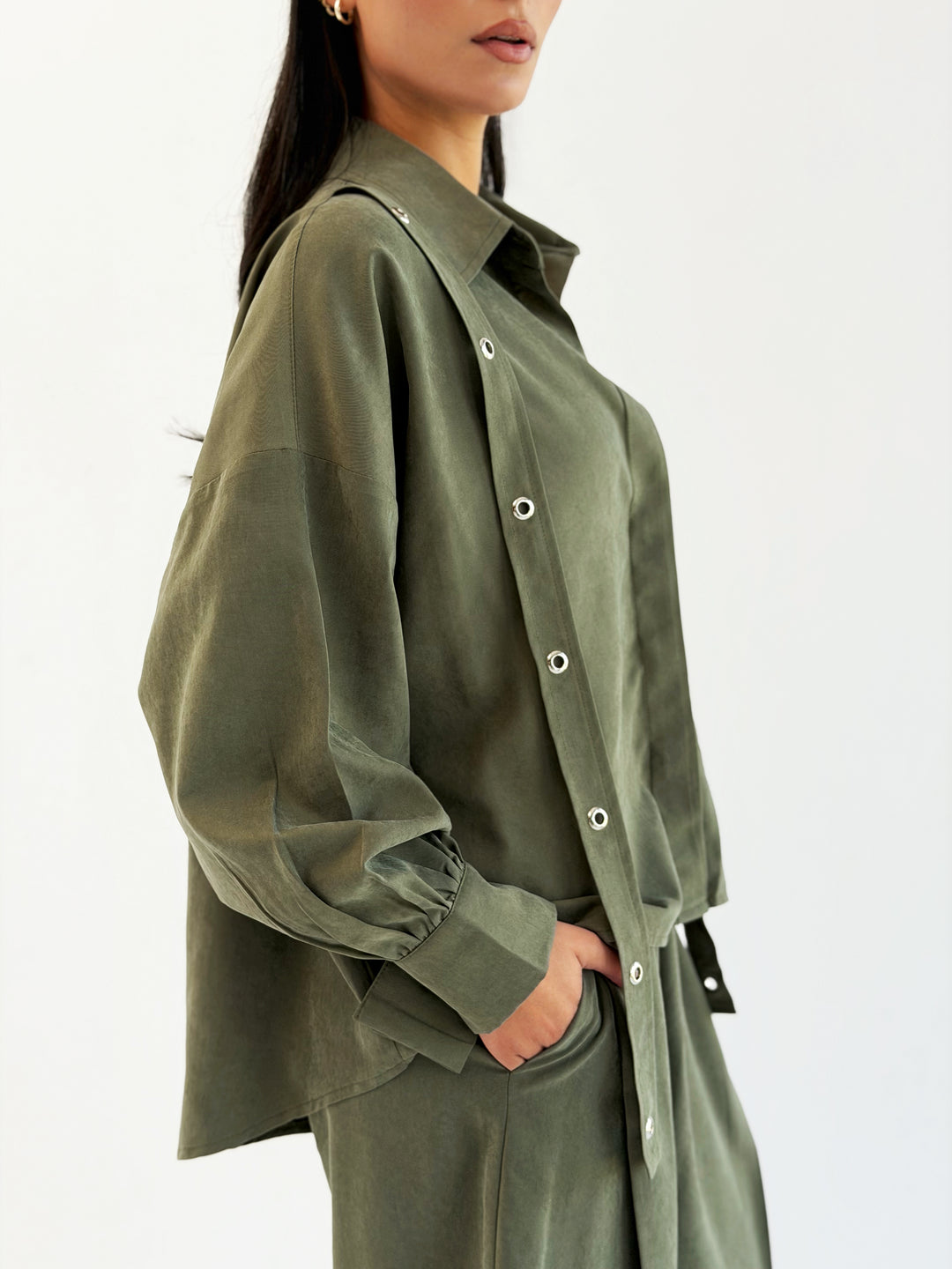 The Journey set in Olive