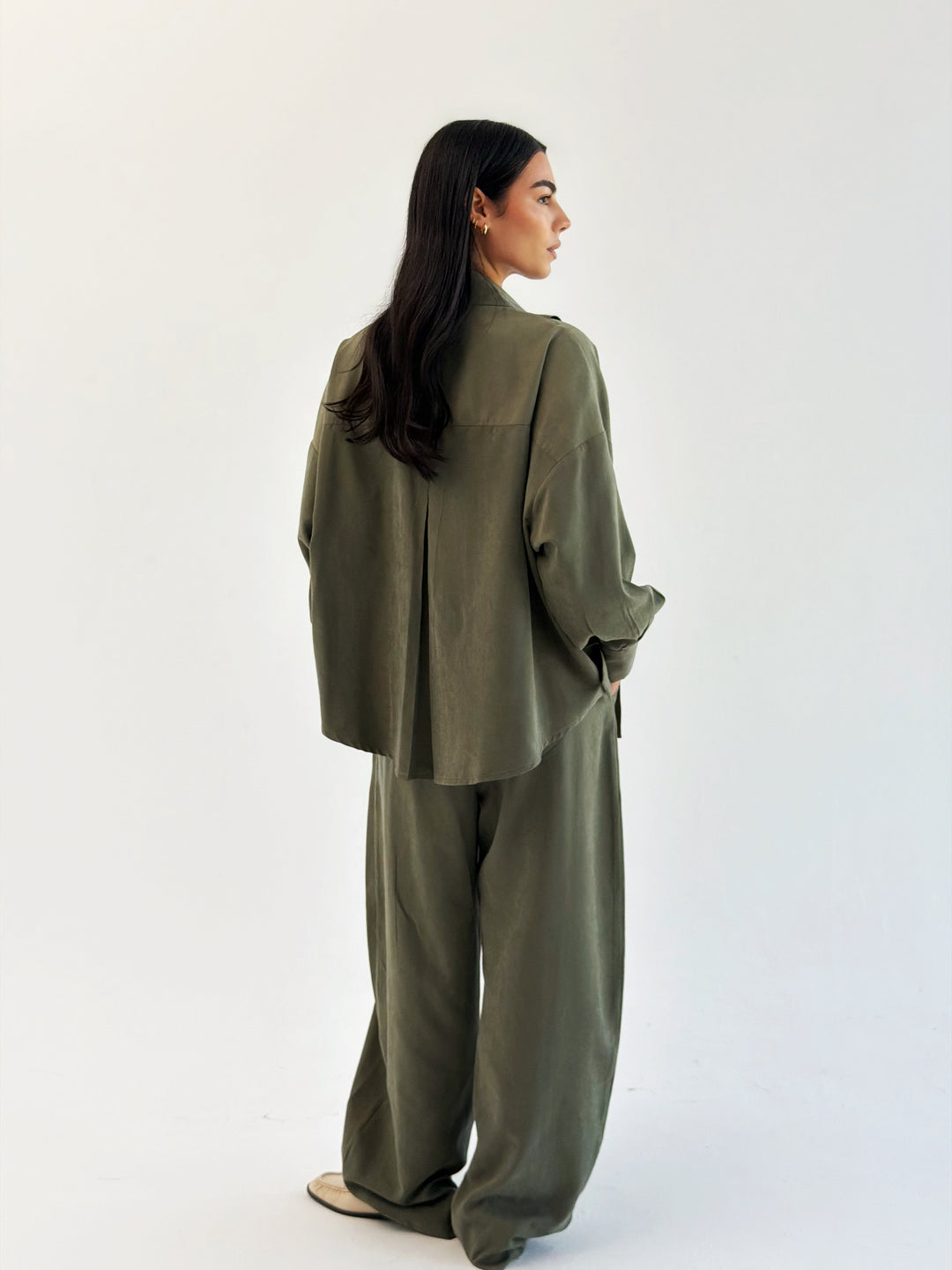 The Journey set in Olive