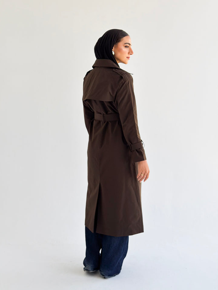 Signature trench coat in Brown