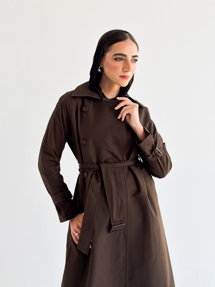 Signature trench coat in Brown
