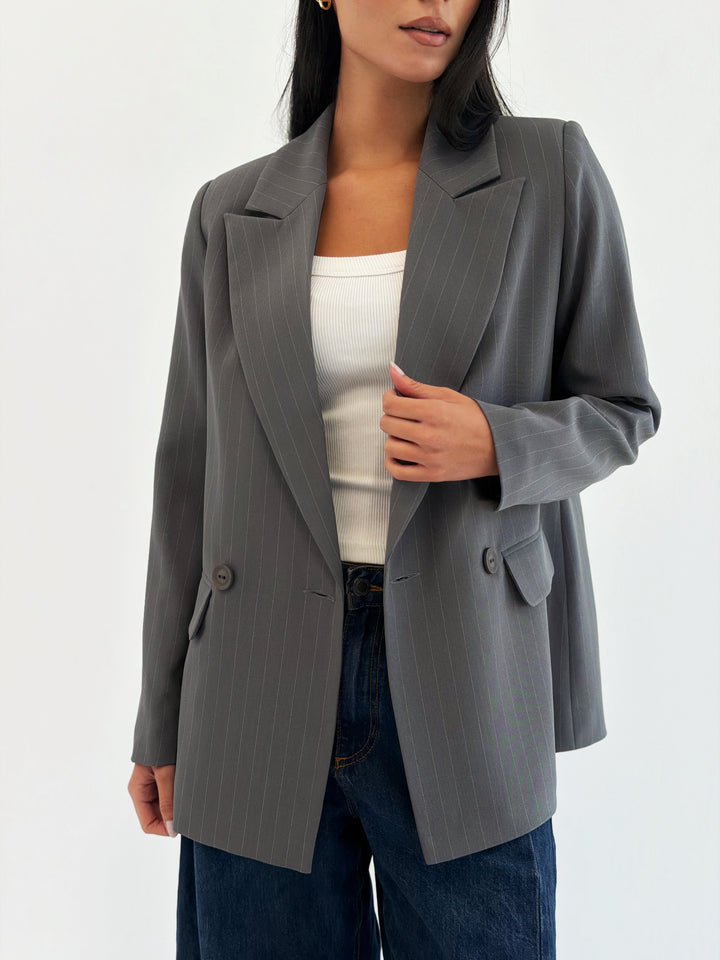 Striped Relaxed Fit blazer In gray