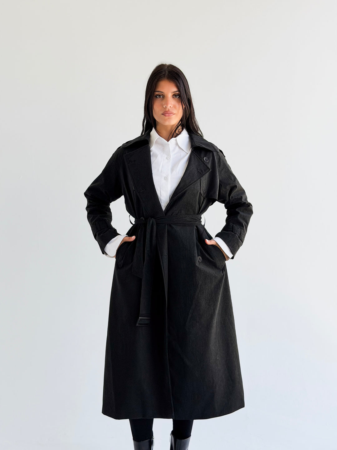 Signature trench coat (leather effect )in Black