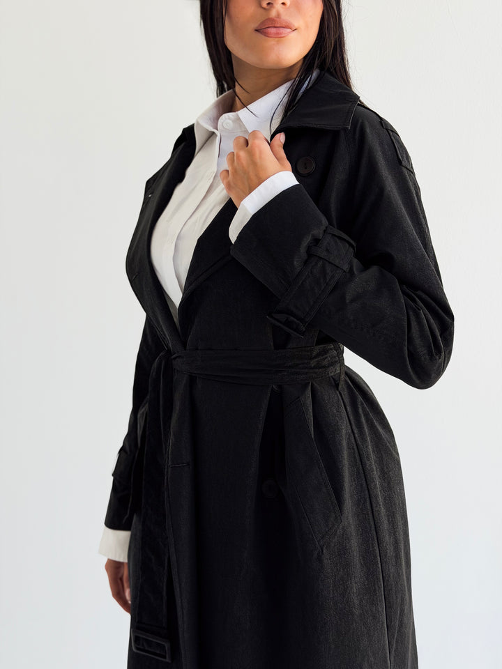 Signature trench coat (leather effect )in Black