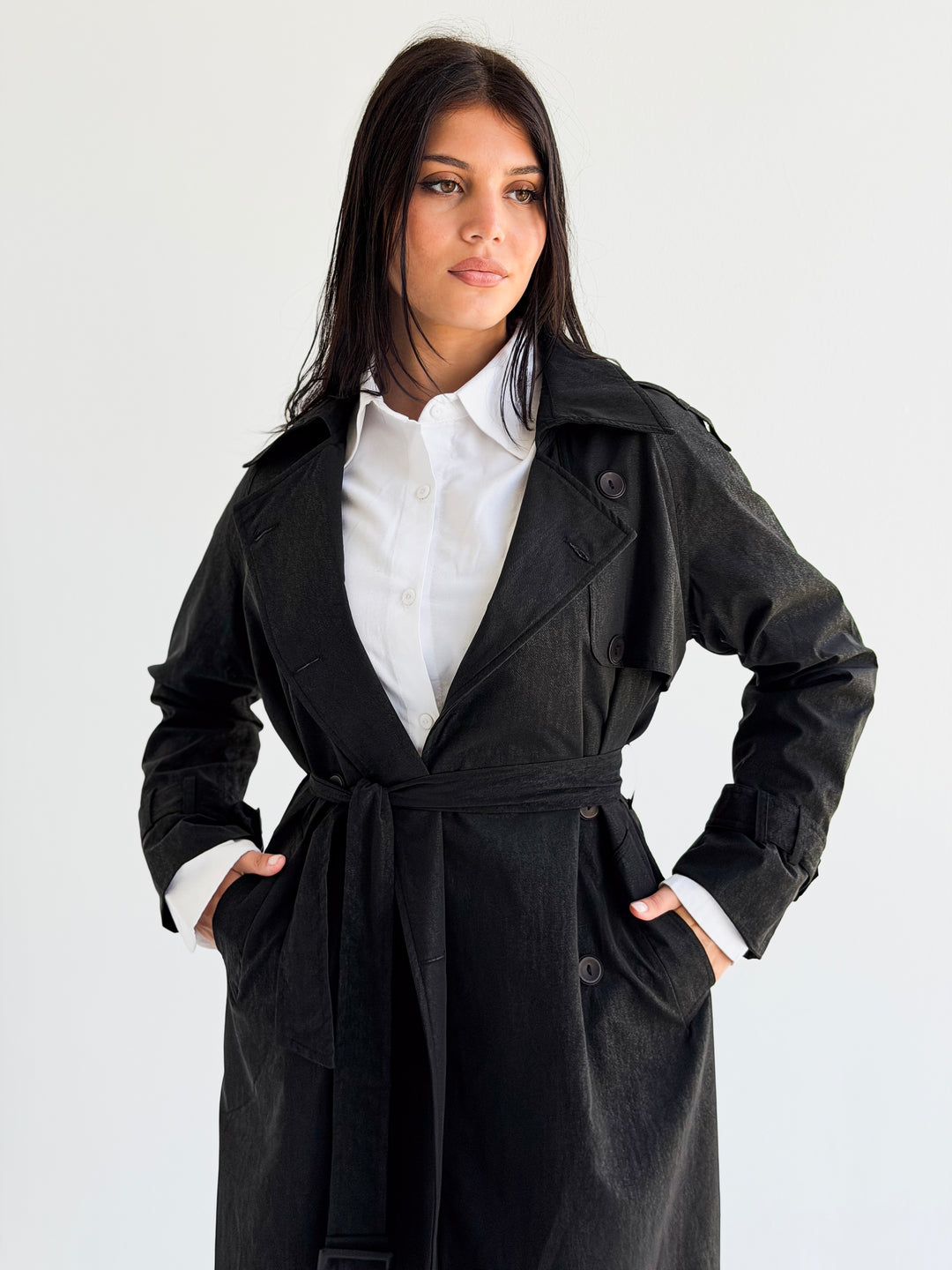 Signature trench coat (leather effect )in Black