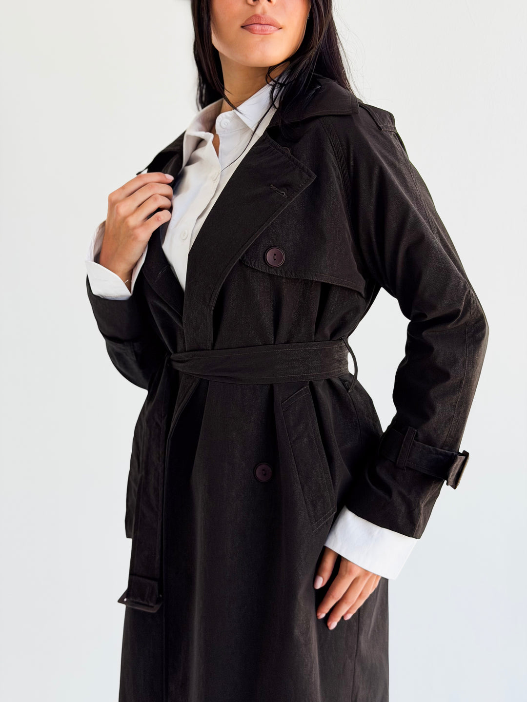Signature trench coat (leather effect )in Brown