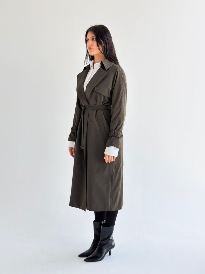 Signature trench coat (leather effect )in Olive