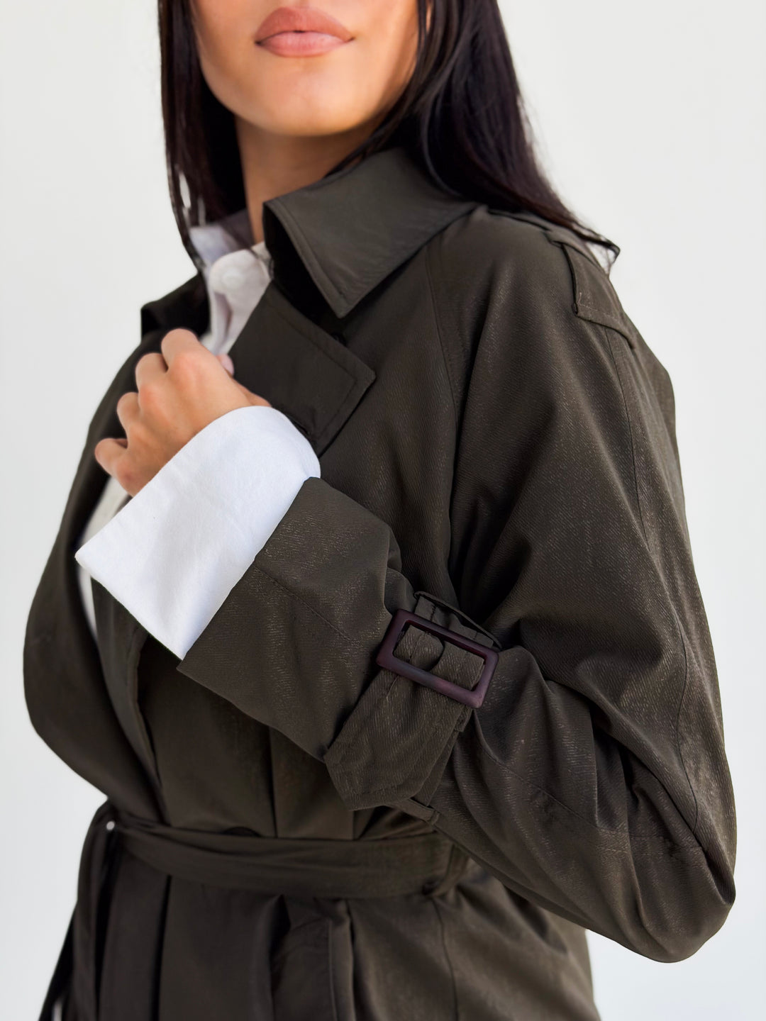 Signature trench coat (leather effect )in Olive