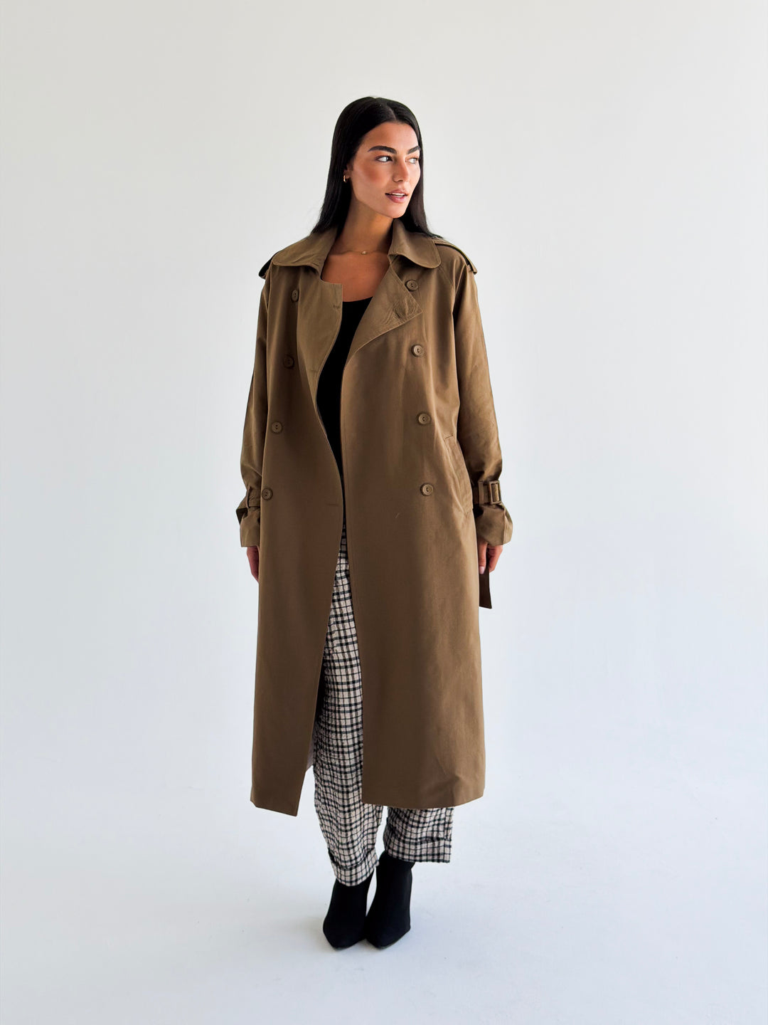 The Classic edit trench coat in Camel