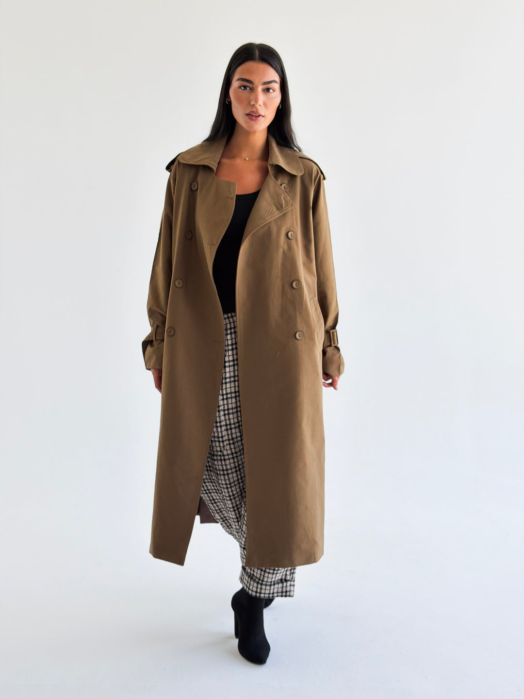 The Classic edit trench coat in Camel
