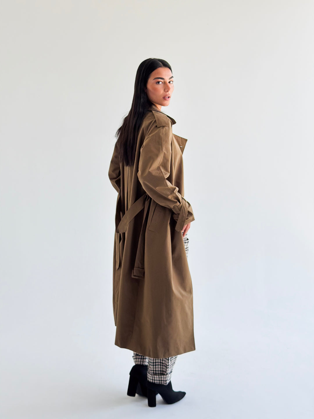 The Classic edit trench coat in Camel