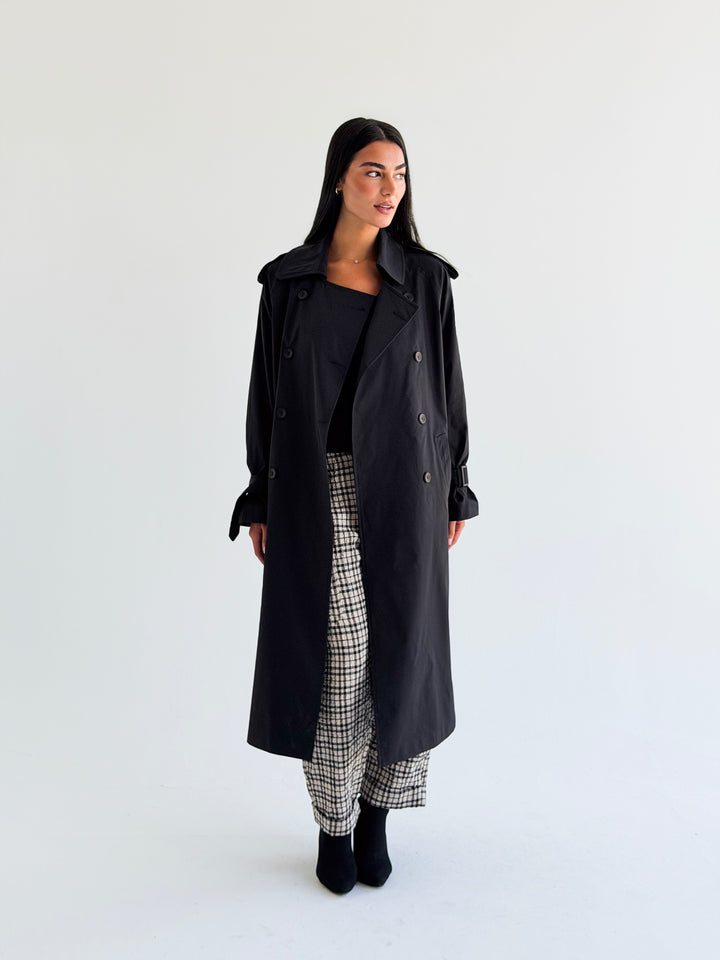 The Classic edit trench coat in Black