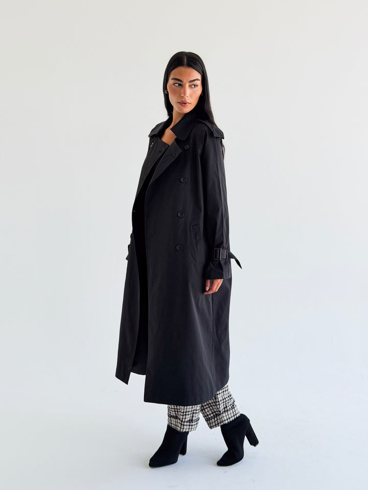 The Classic edit trench coat in Black
