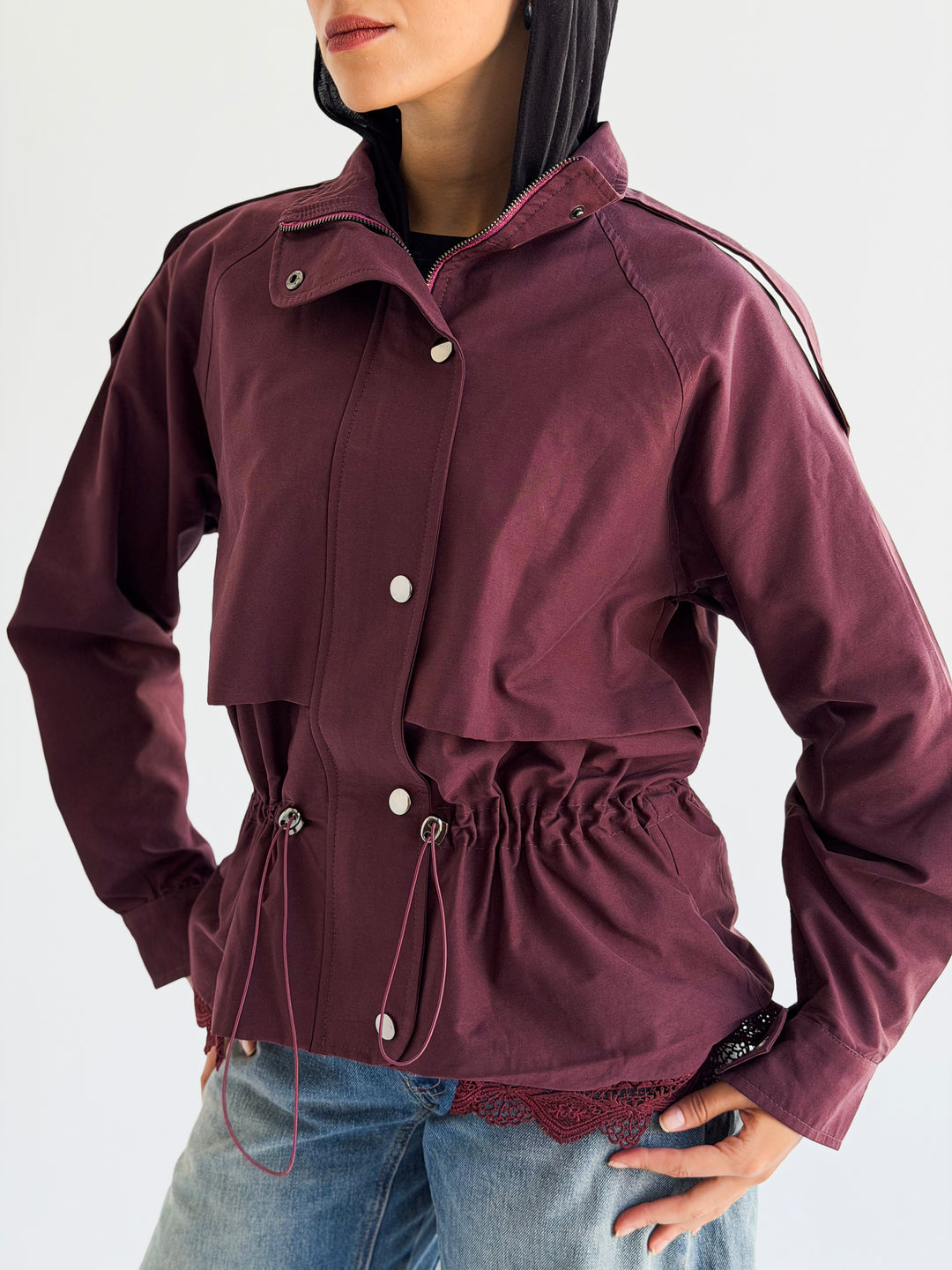 Lace layer Jacket in Burgundy