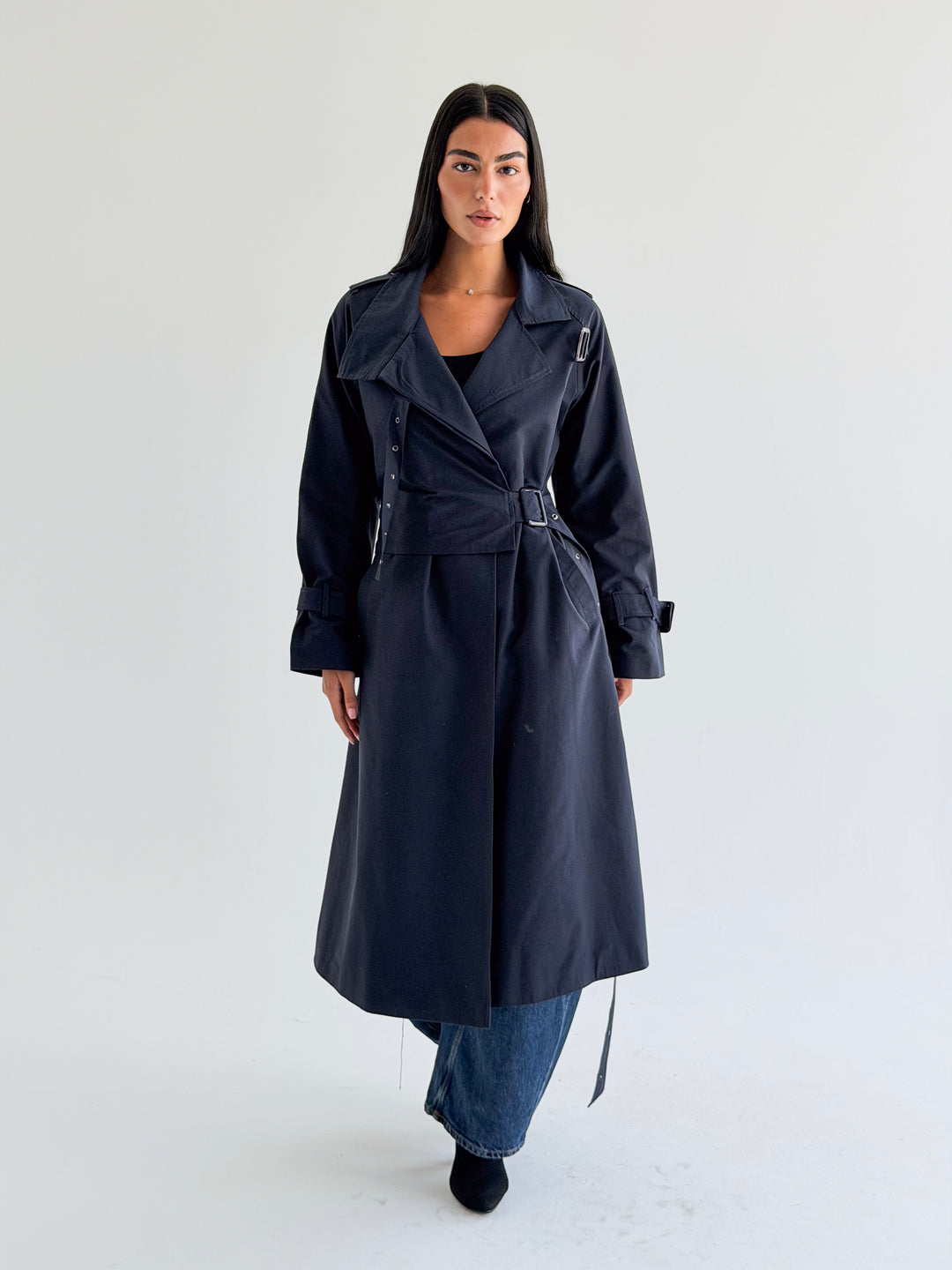 Double Eyelet trench coat in Navy blue