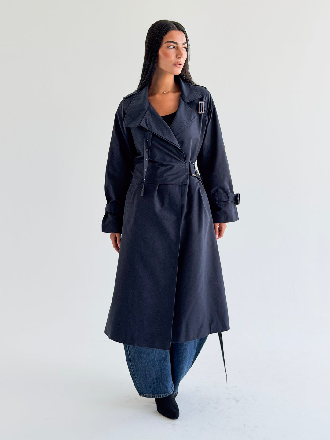Double Eyelet trench coat in Navy blue