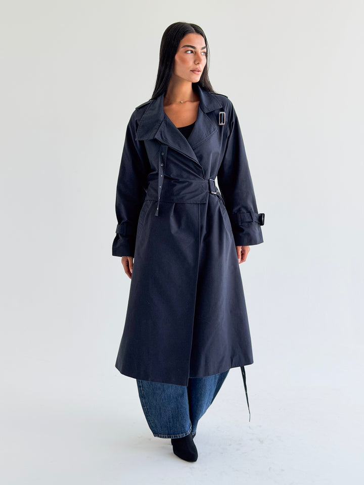Double Eyelet trench coat in Navy blue