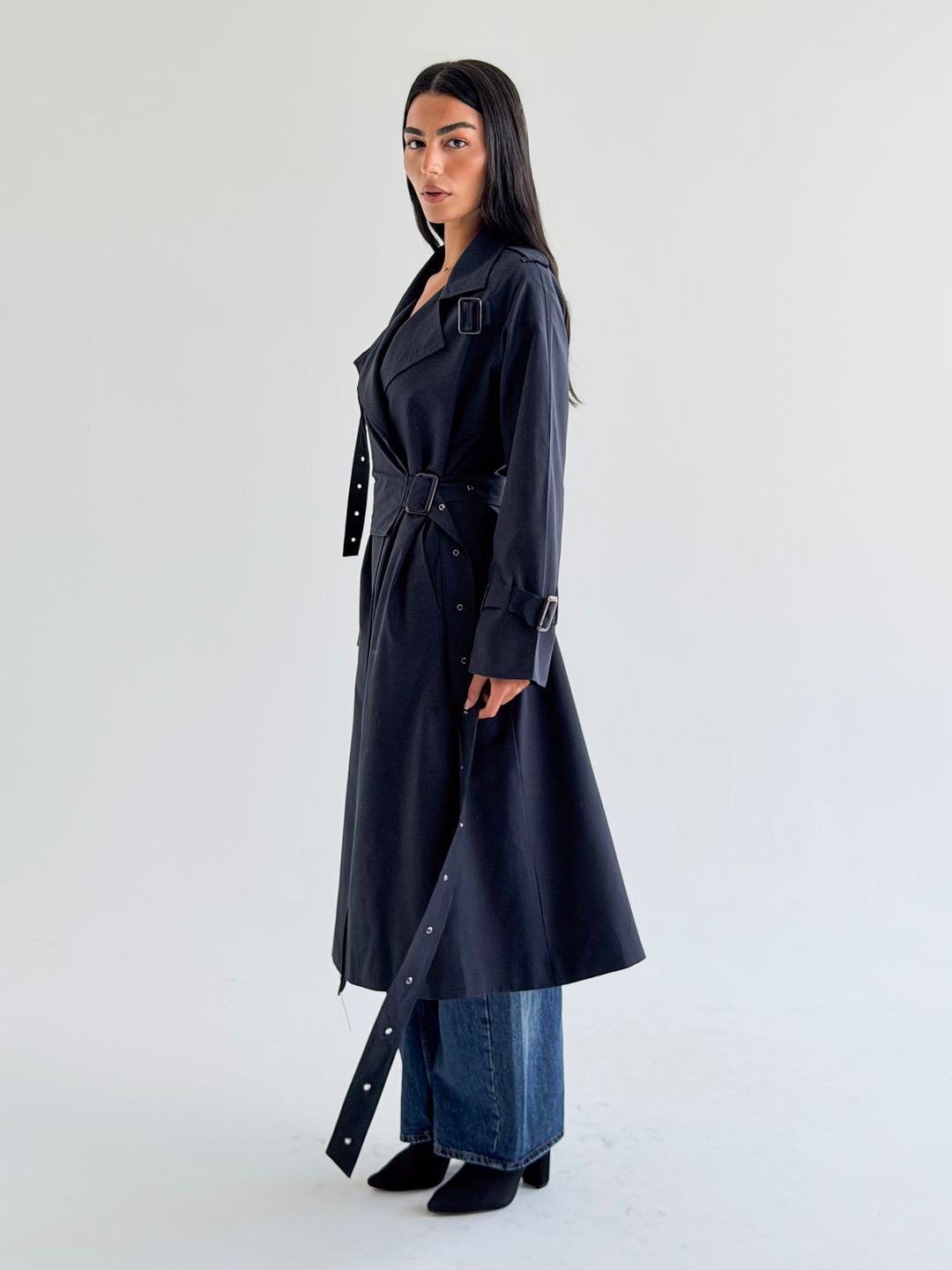 Double Eyelet trench coat in Navy blue