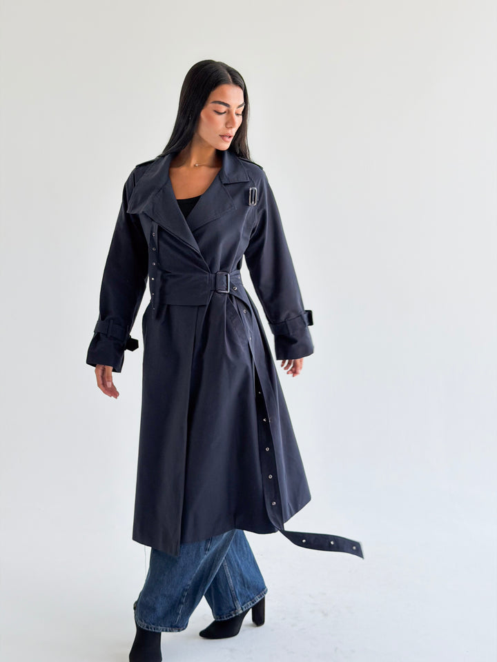 Double Eyelet trench coat in Navy blue