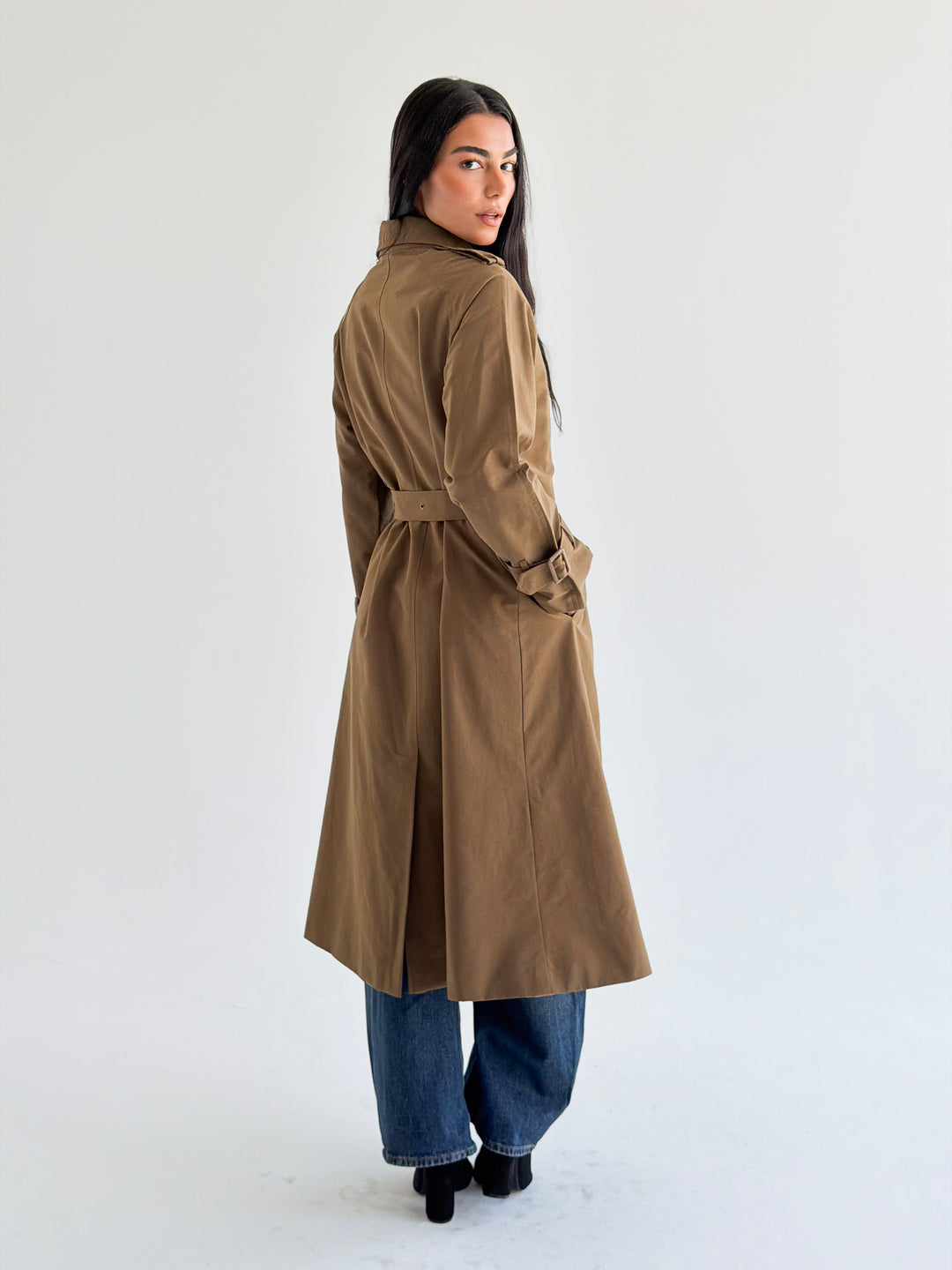 Double Eyelet trench coat in Camel