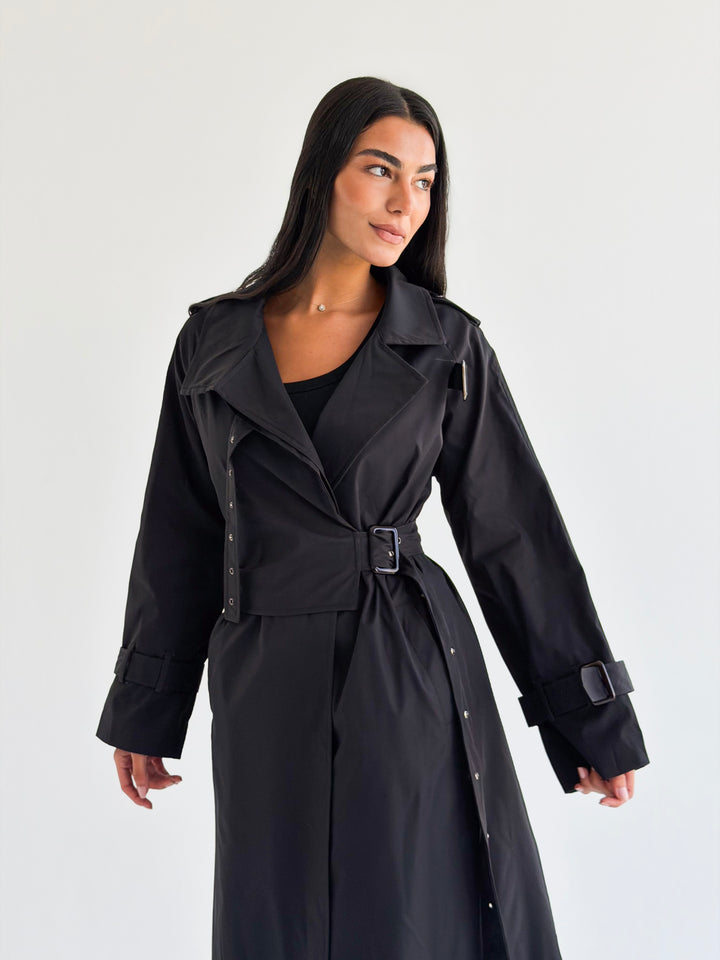 Double Eyelet trench coat in Black