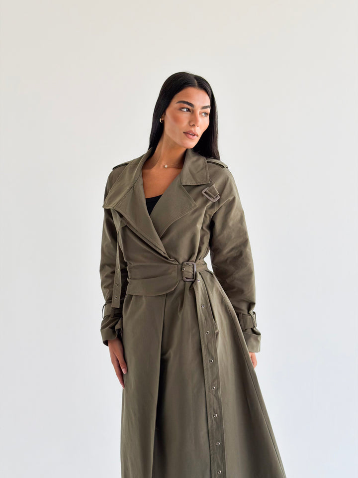 Double Eyelet trench coat in Olive