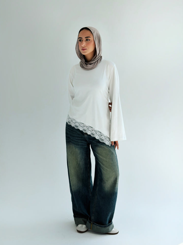 Everyday lace Top in white