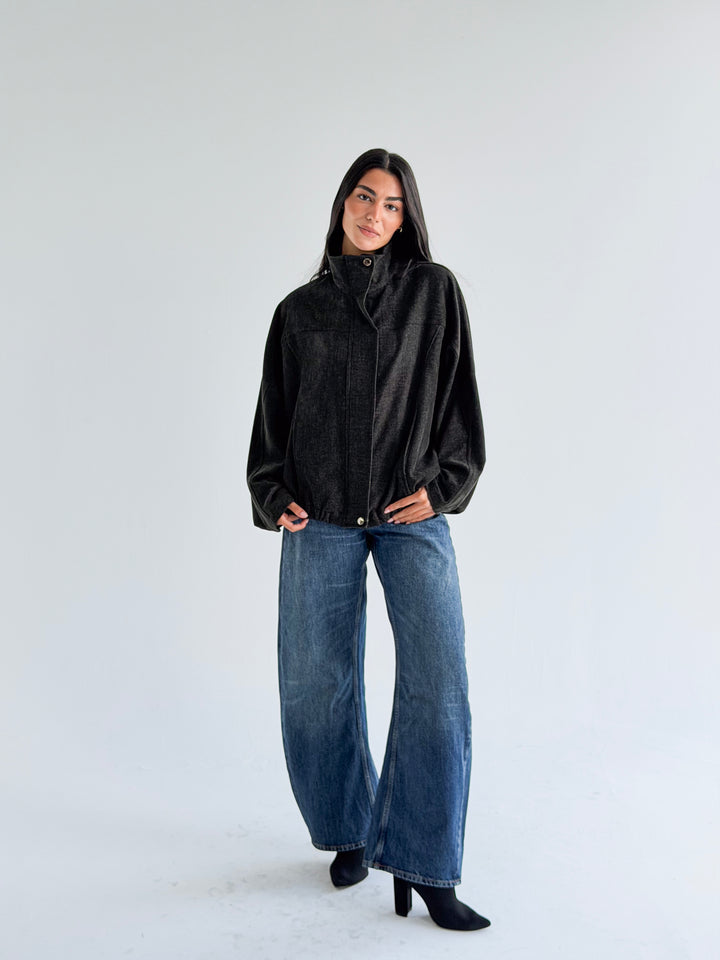 The Everyday Layer in Black