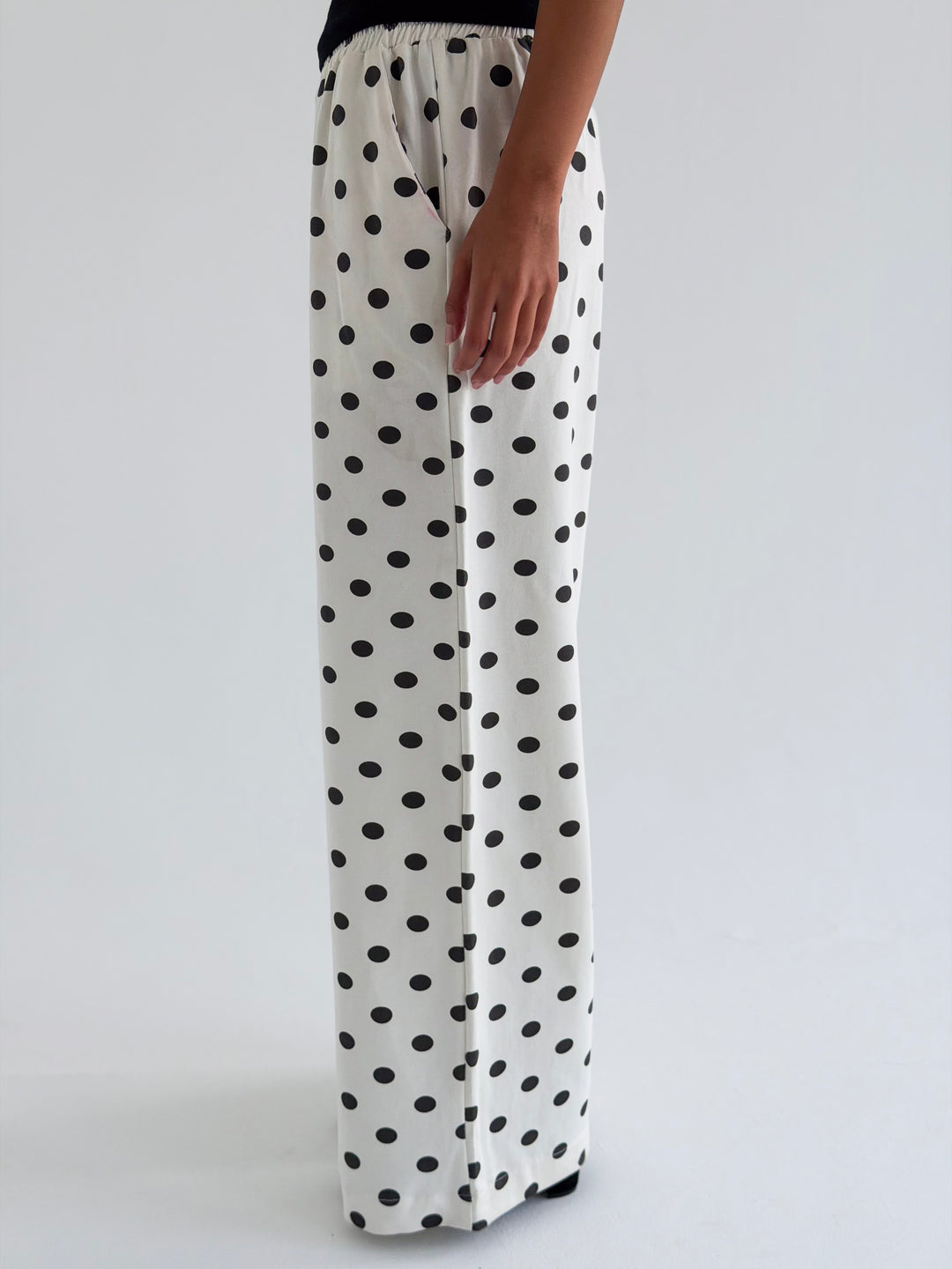 Polka dots pants