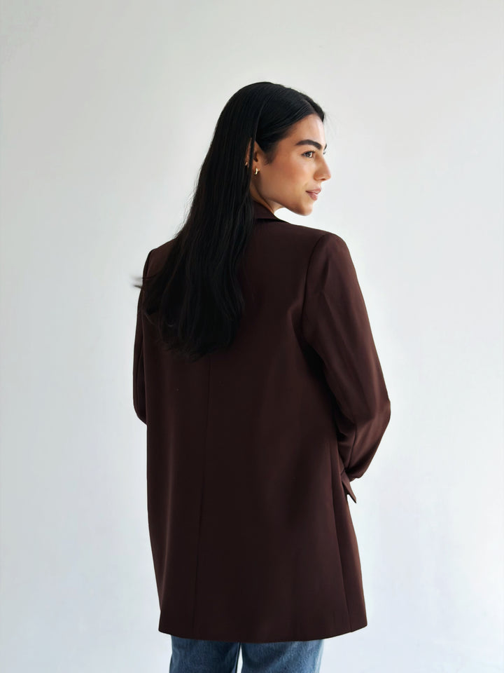 Ruffled blazer in chocolate