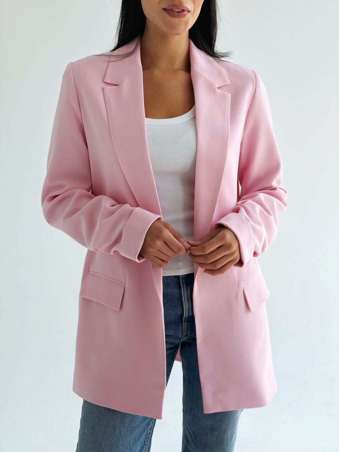 Ruffles blazer in pink